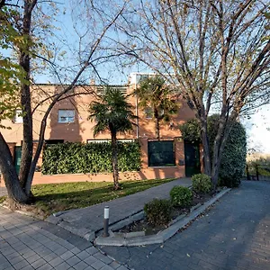 Privadas En Mi Acogedor - Private Homestay Madrid